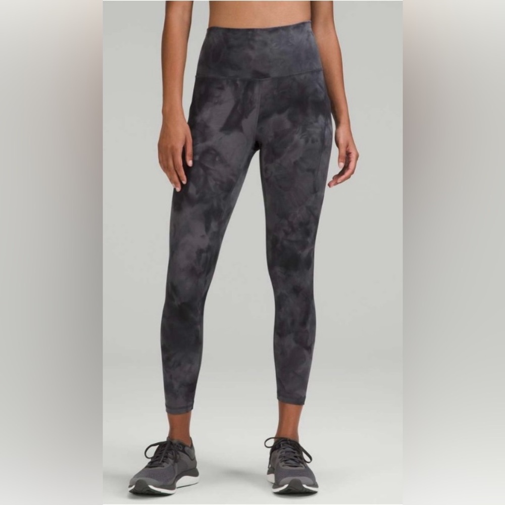 Lululemon Wunder Train High Rise Crop 23”